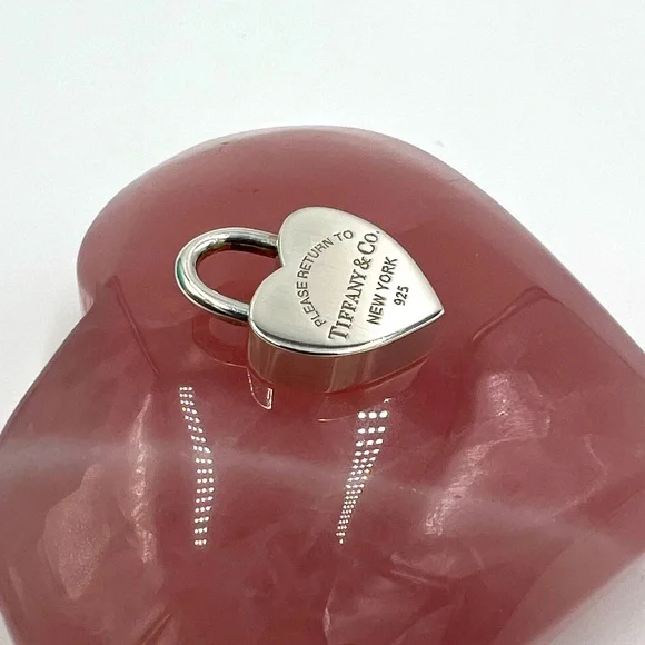 Tiffany & Co. RTT lock